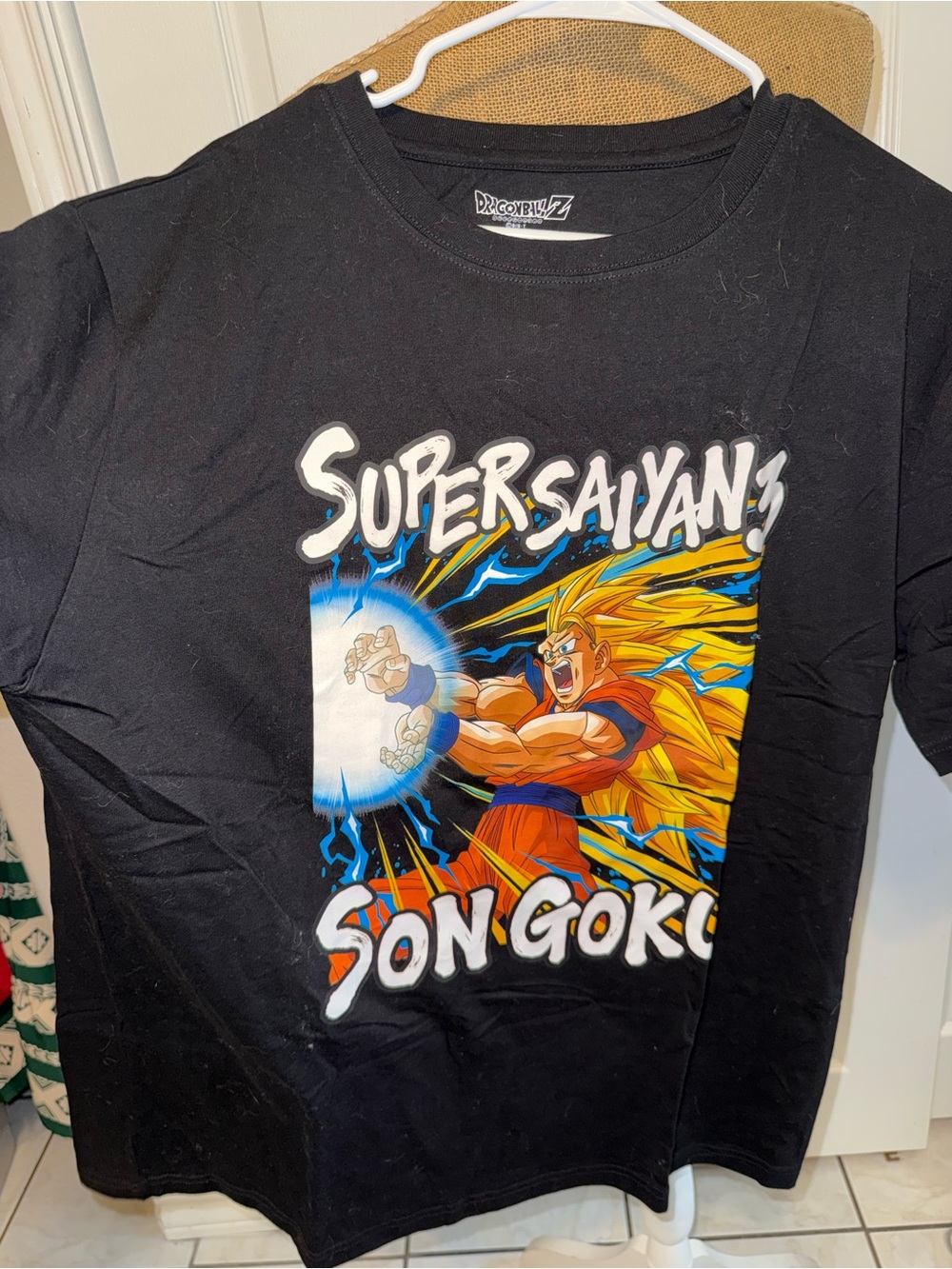 Dragon Ball Z Super Saiyan Son Goku Graphic Tee - Black
